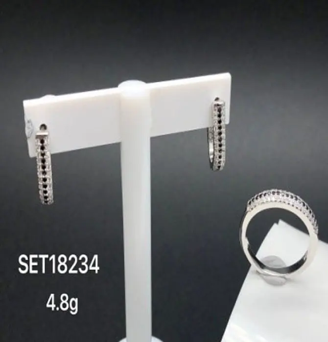 Кольцо декоративное из серебра