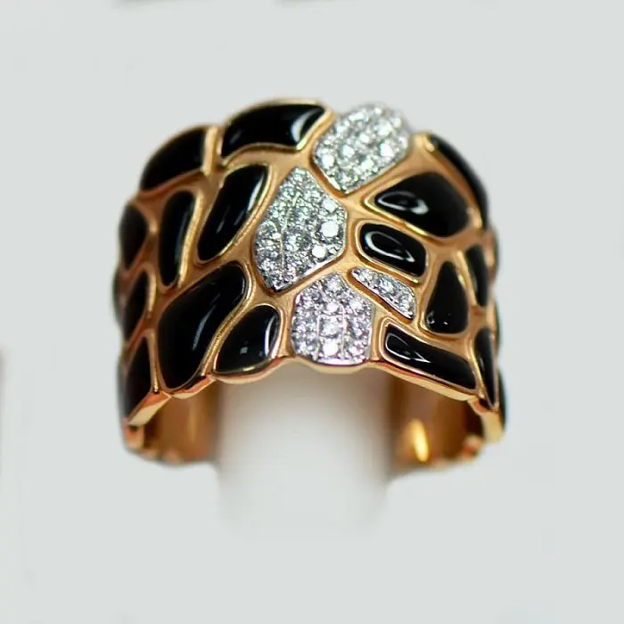 Кольцо декоративное из красного золота