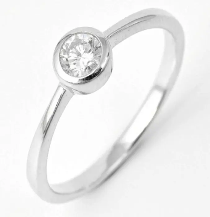 Кольцо декоративное из серебра