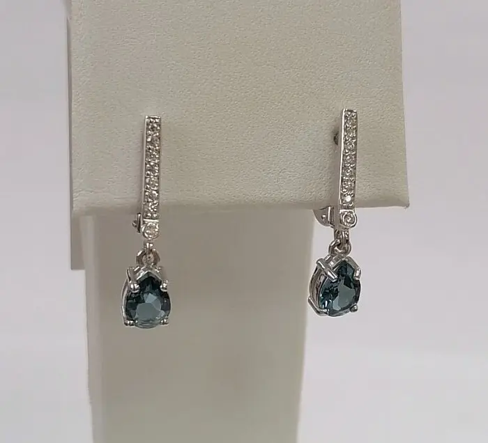 Серьги подвесные из серебра