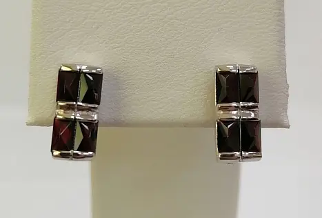 Серьги с английским замком из серебра