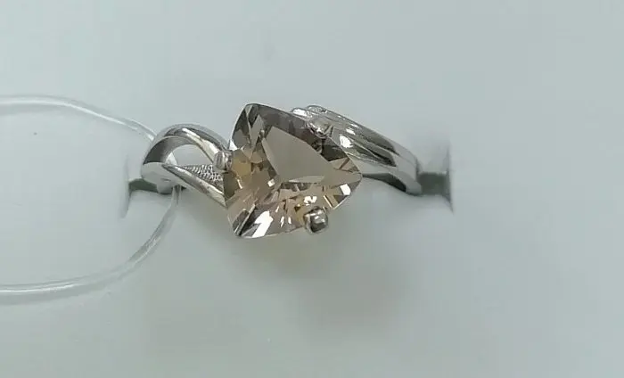 Кольцо декоративное из серебра