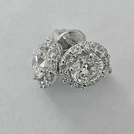 Серьги пуссеты из белого золота
