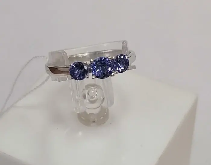 Кольцо декоративное из серебра