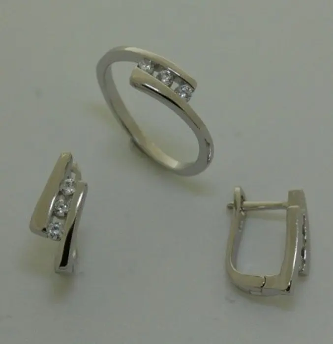 Кольцо декоративное из серебра