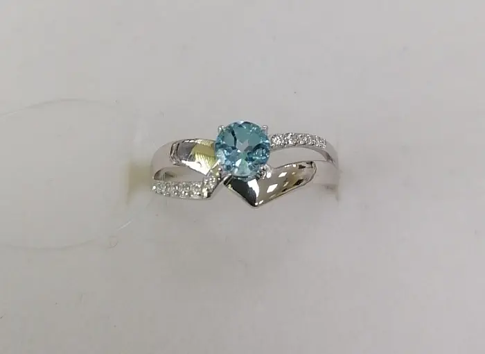 Кольцо декоративное из серебра
