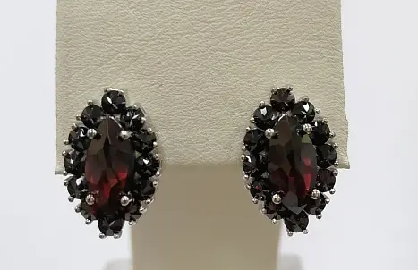 Серьги с английским замком из серебра