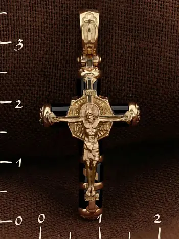 Подвеска крест из красного золота