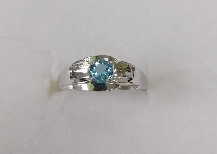 Кольцо декоративное из серебра