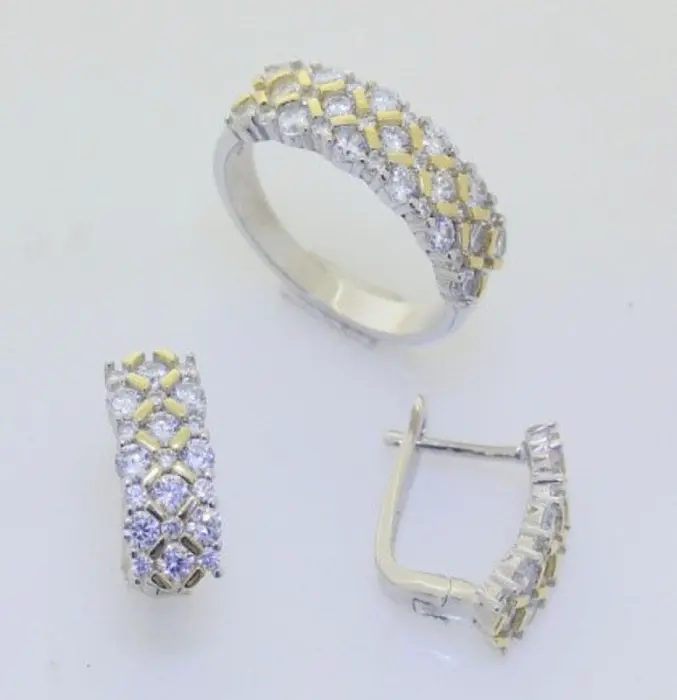 Серьги с английским замком из серебра