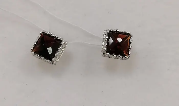 Серьги пуссеты из серебра