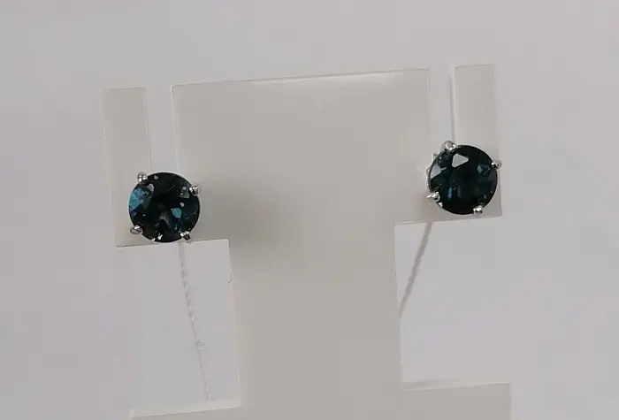 Серьги пуссеты из серебра