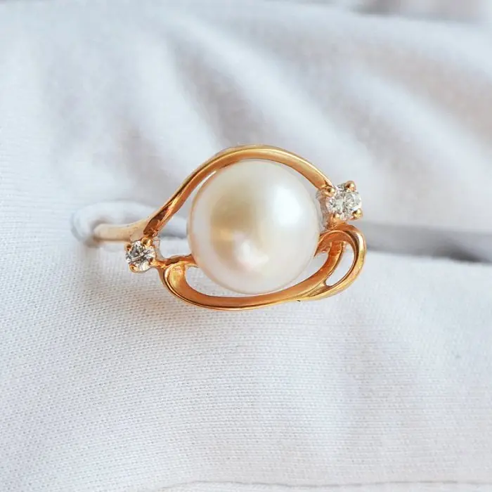 Кольцо декоративное из красного золота