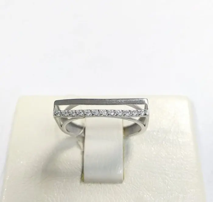 Кольцо декоративное из серебра