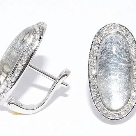Серьги с английским замком из серебра