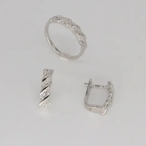 Кольцо декоративное из серебра