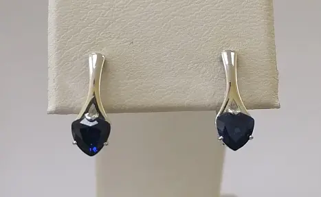 Серьги с английским замком из серебра