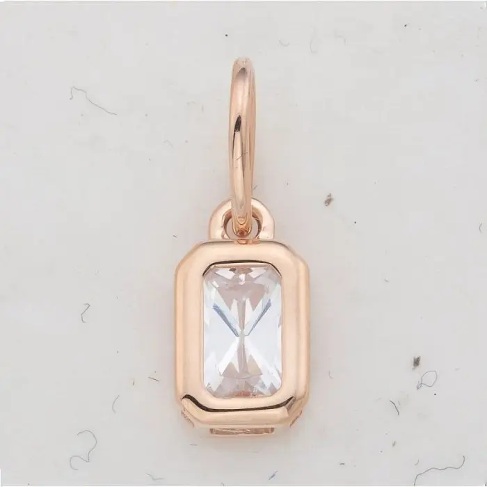 Подвеска декоративная из красного золота