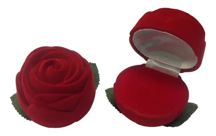 Футляр 140312 роза красн