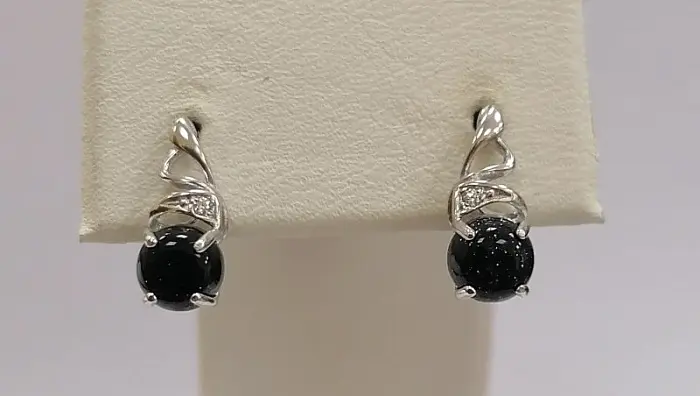 Серьги с английским замком из серебра