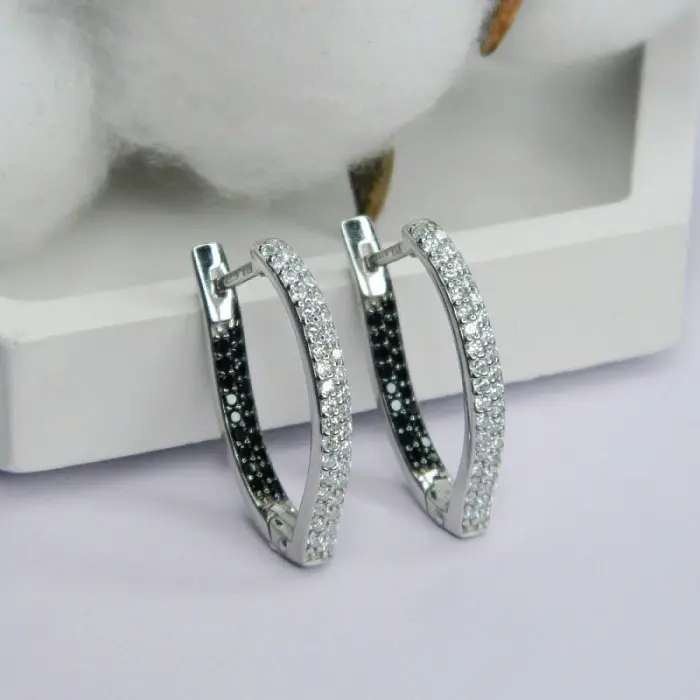 Серьги с английским замком из серебра