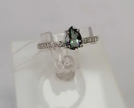 Кольцо декоративное из серебра