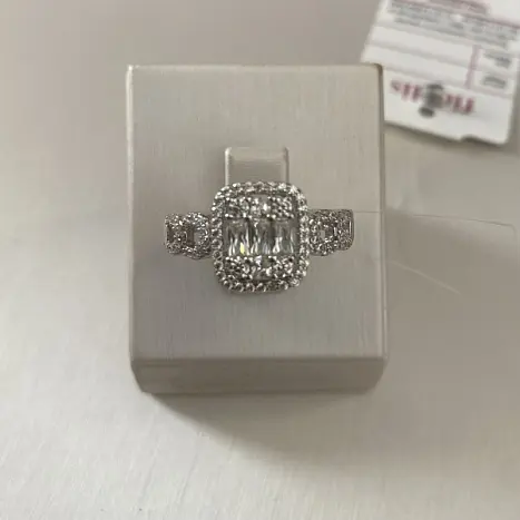 Кольцо декоративное из серебра