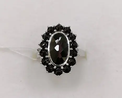 Кольцо декоративное из серебра