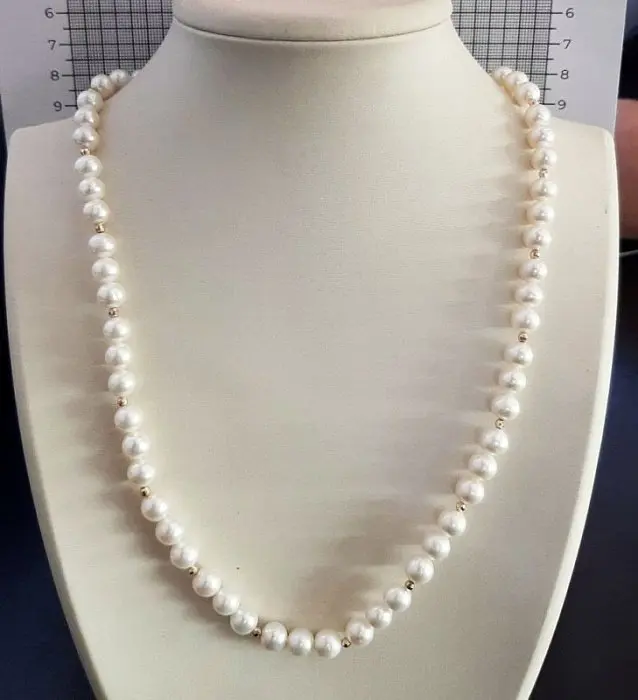 Бусы из красного золота