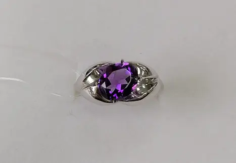 Кольцо декоративное из серебра