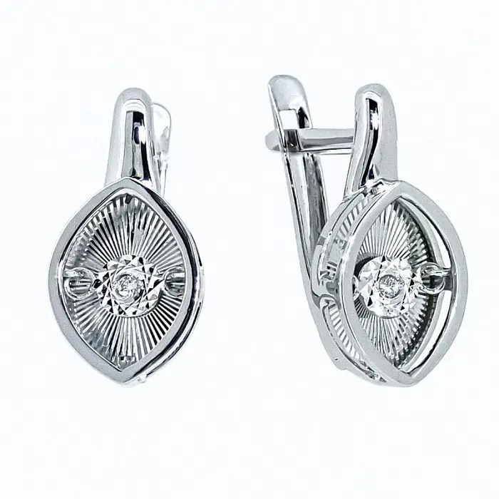 Серьги с английским замком из белого золота