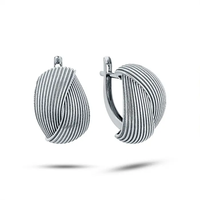 Серьги с английским замком из серебра