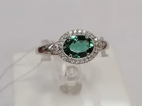 Кольцо декоративное из серебра