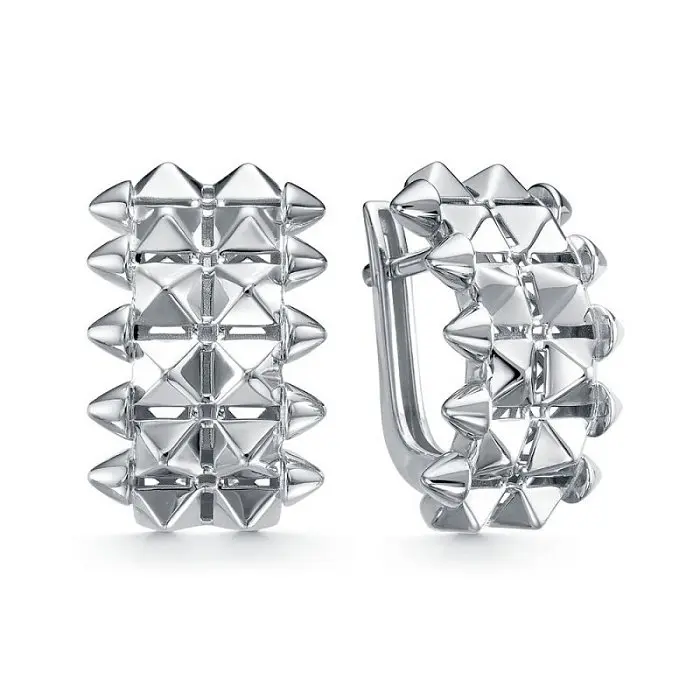 Серьги с английским замком из серебра вид 1