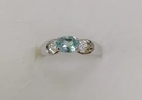 Кольцо декоративное из серебра