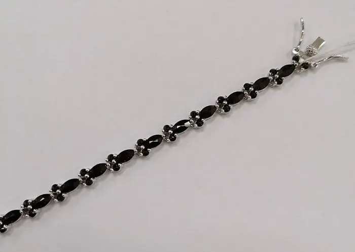 Браслет декоративный из серебра