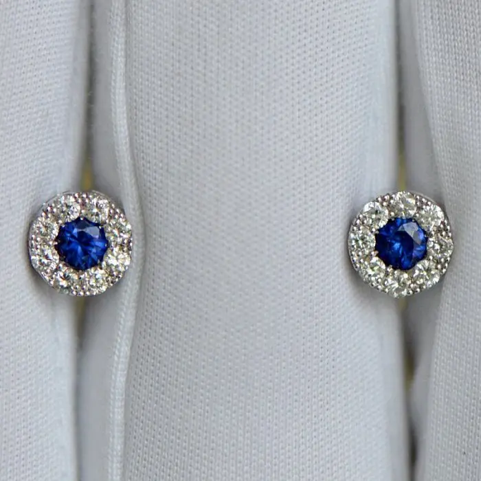 Серьги пуссеты из белого золота