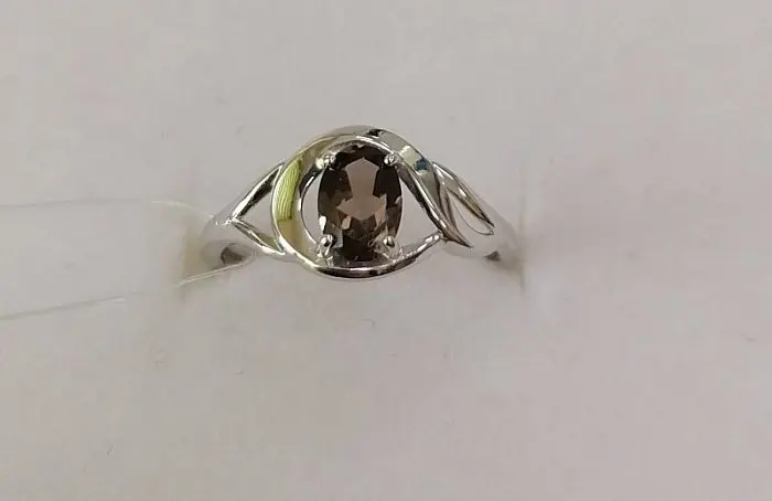 Кольцо декоративное из серебра