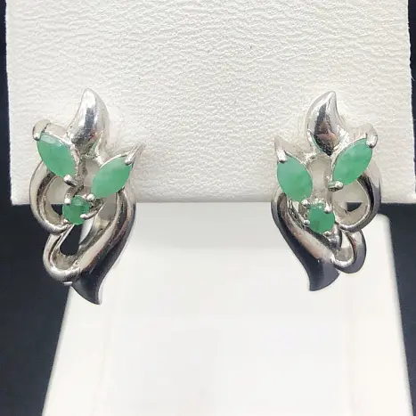 Серьги с английским замком из серебра
