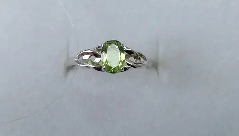 Кольцо декоративное из серебра
