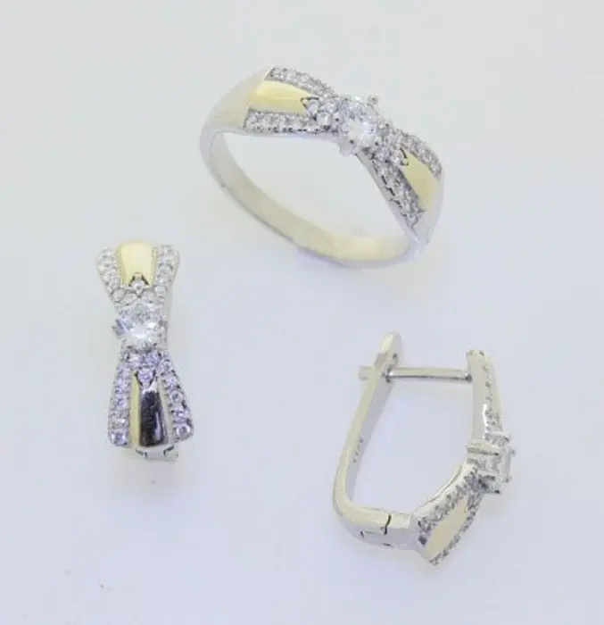 Серьги с английским замком из серебра