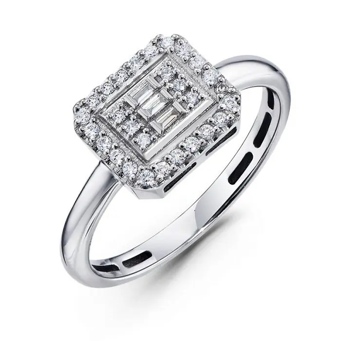 Кольцо декоративное из белого золота