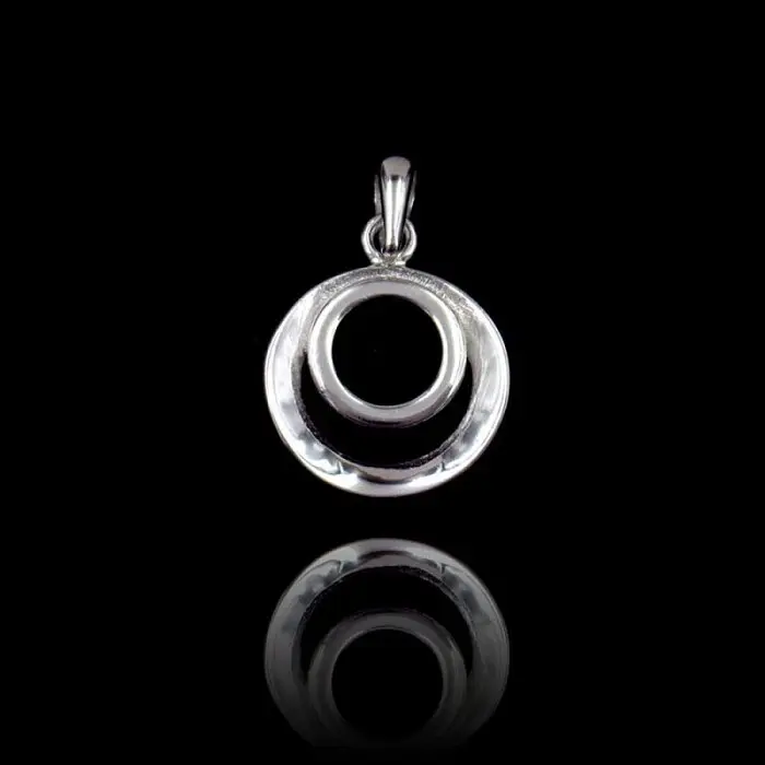 Подвеска декоративная из серебра