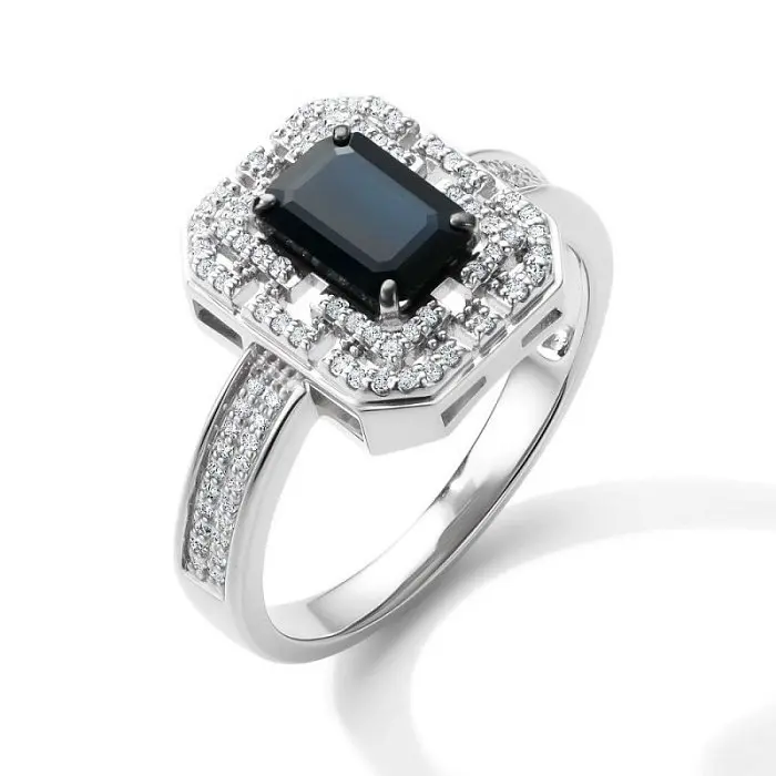 Кольцо декоративное из белого золота