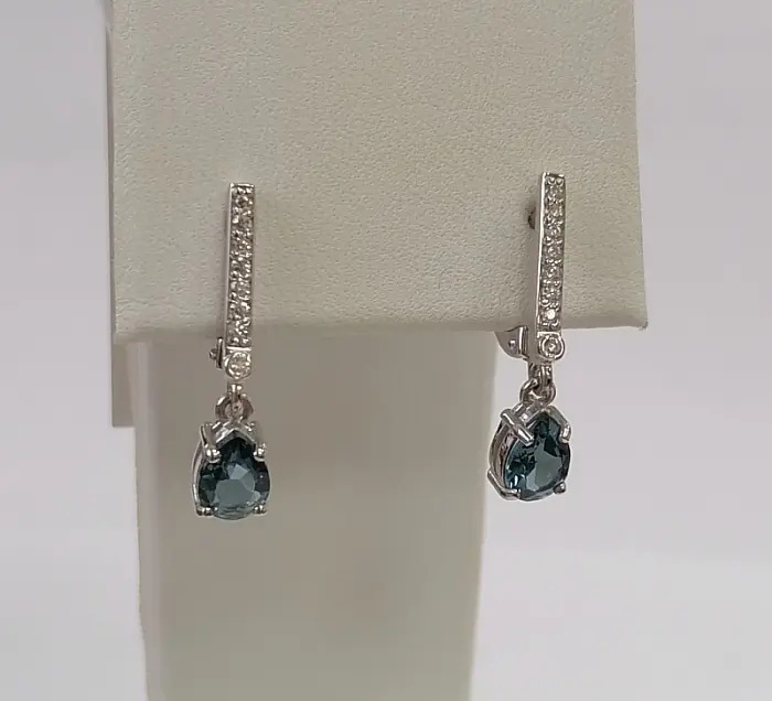 Серьги подвесные из серебра