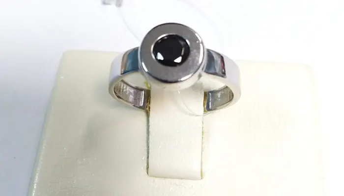 Кольцо декоративное из серебра