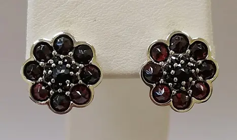 Серьги с английским замком из серебра