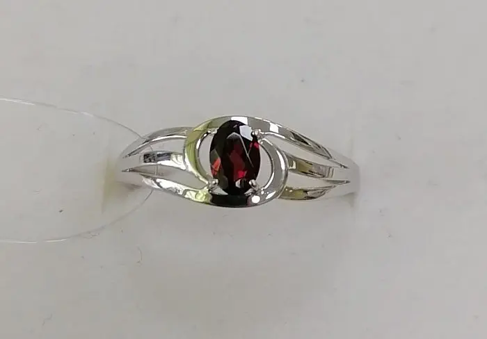 Кольцо декоративное из серебра