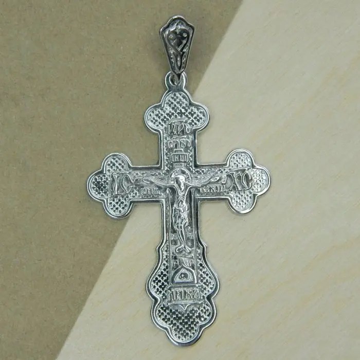 Подвеска крест из серебра вид 1