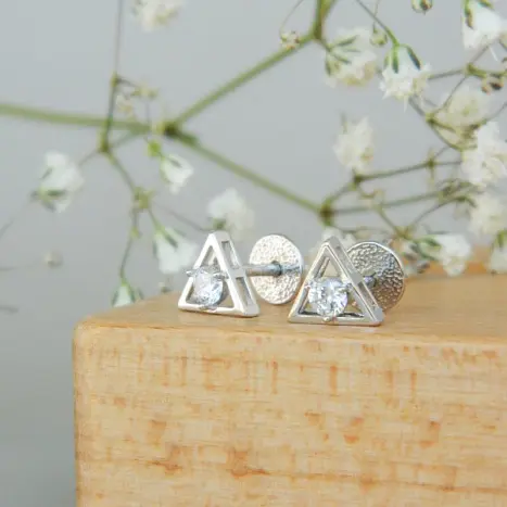 Серьги пуссеты из серебра